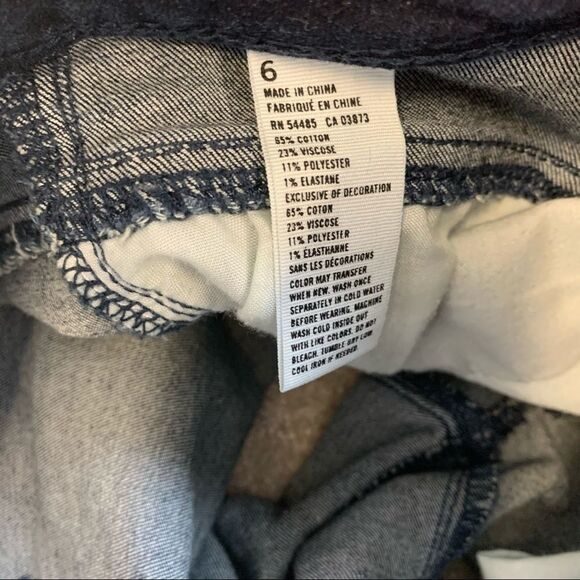 American Eagle outfitters stonewashed denim button fly shorts Sz 6 - Picture 7 of 7